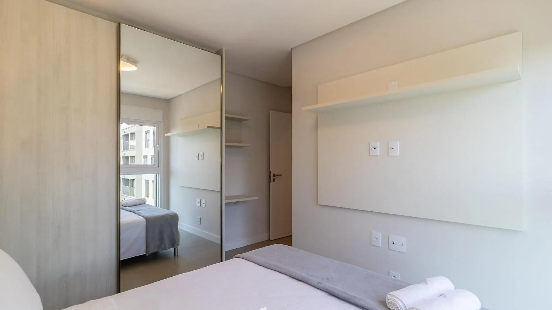 Apartamentos Cond. Vila Do Lago Em Jurere - Vlo Florianópolis 0*,