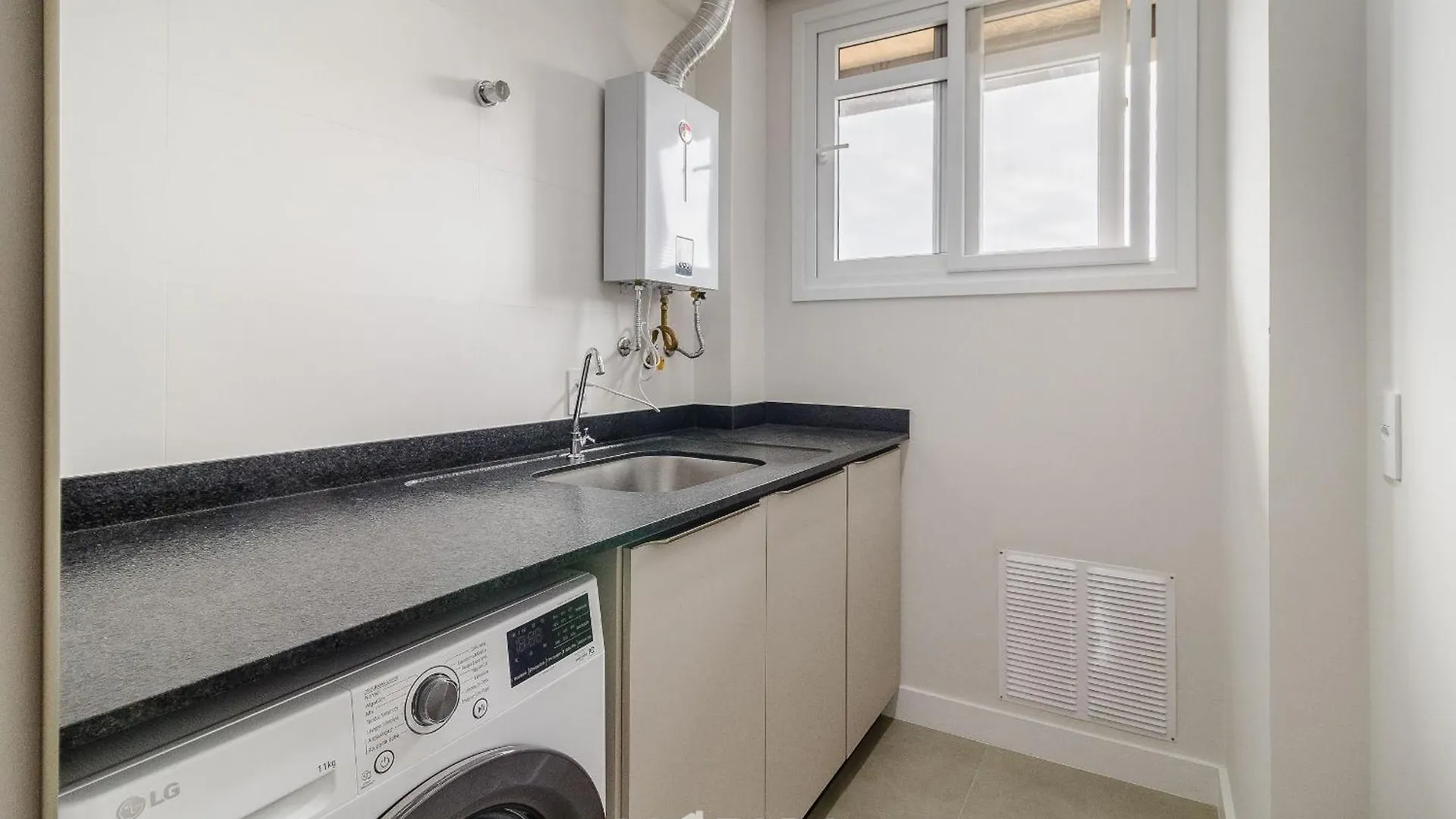 Apartamentos Cond. Vila Do Lago Em Jurere - Vlo フロリアノポリス アパート