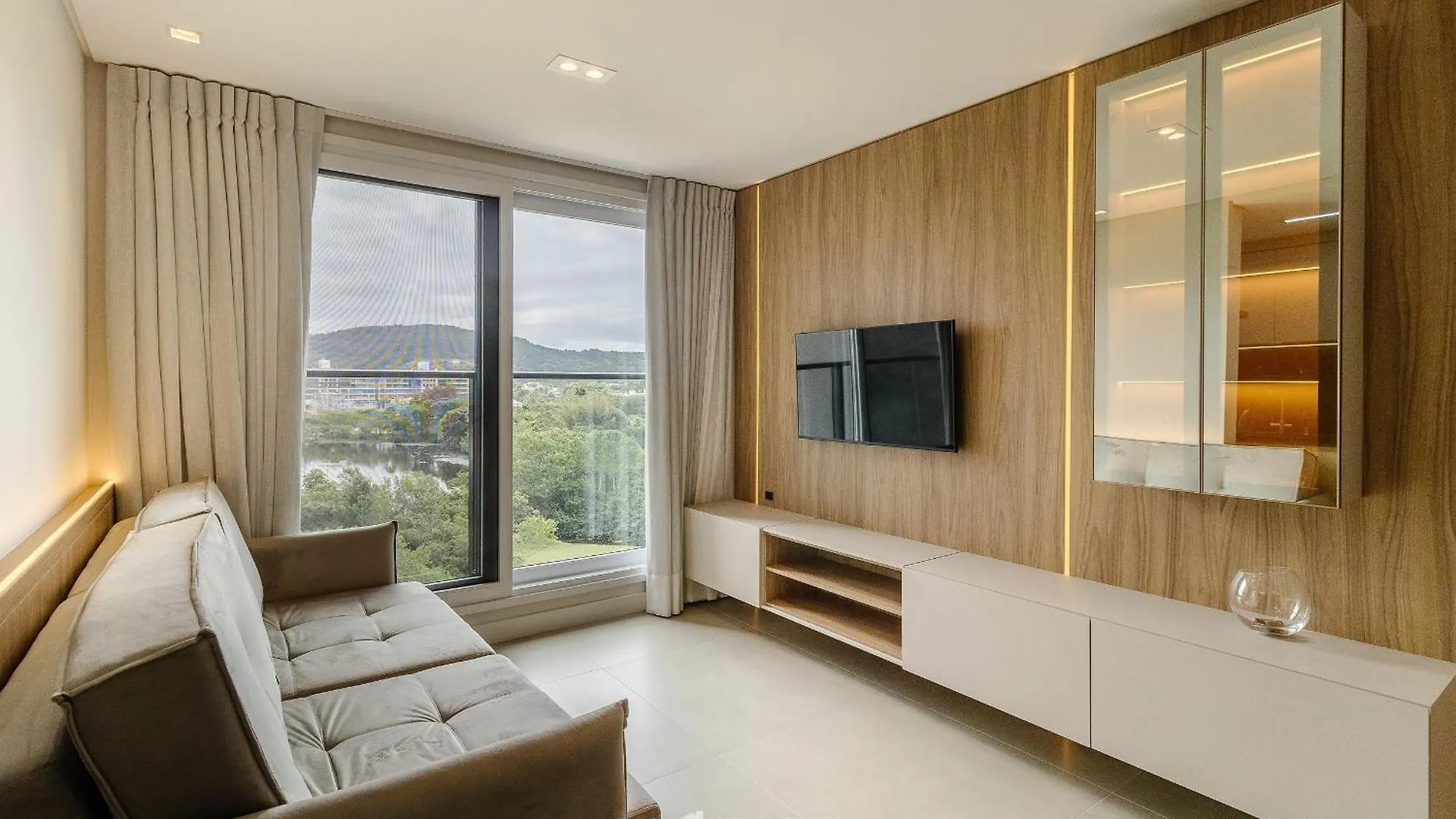 Apartamentos Cond. Vila Do Lago Em Jurere - Vlo フロリアノポリス 0*,  ブラジル