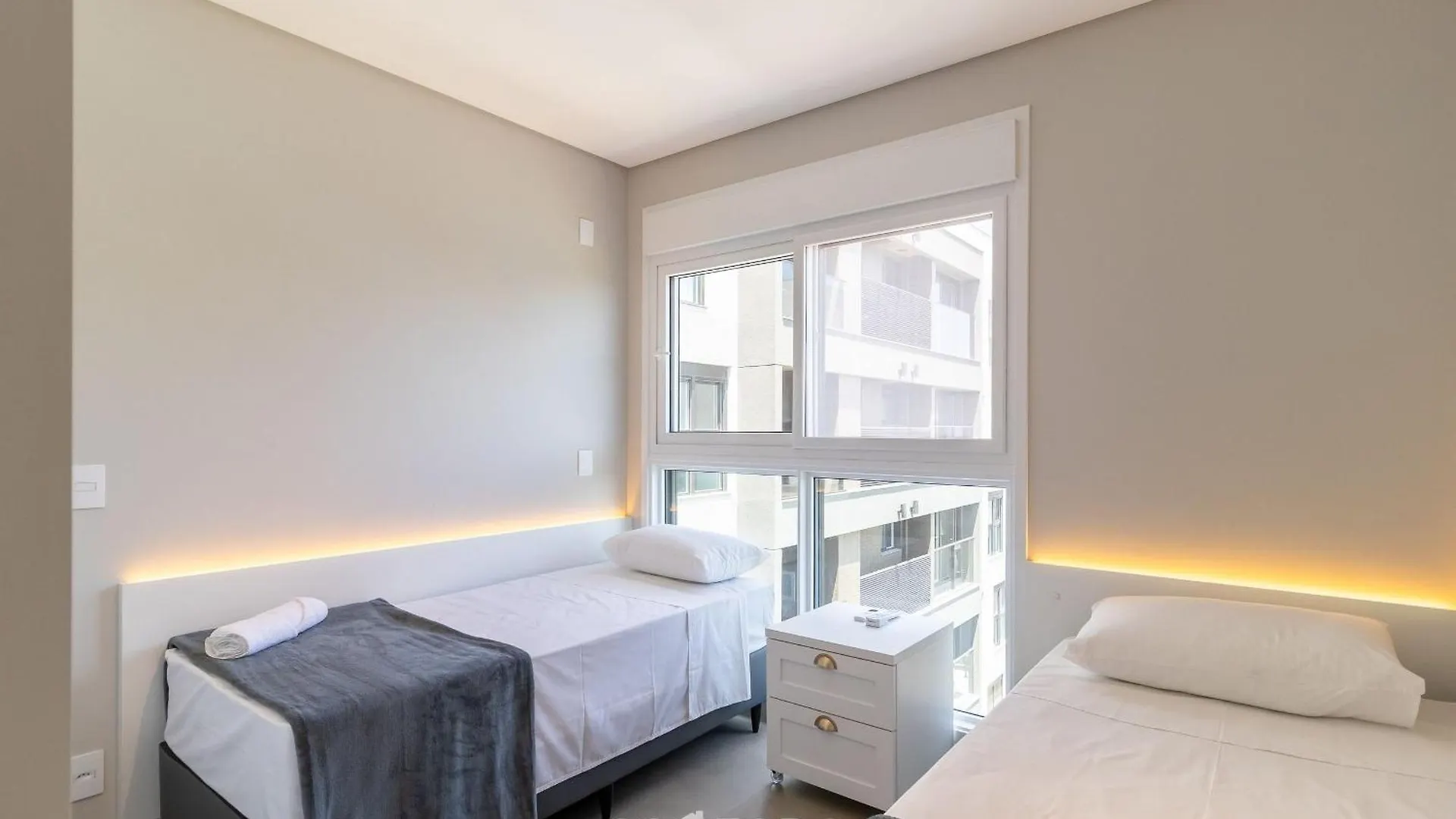 Apartamentos Cond. Vila Do Lago Em Jurere - Vlo フロリアノポリス 0*,  ブラジル